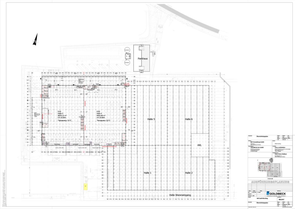 Architektonischer Grundriss eines Gebäudekomplexes mit mehreren Hallen, Verwaltungsbereich und Portikus, versehen mit Maßangaben, Rasterlinien und einer Legende des Planungsbüros GOLDBECK.