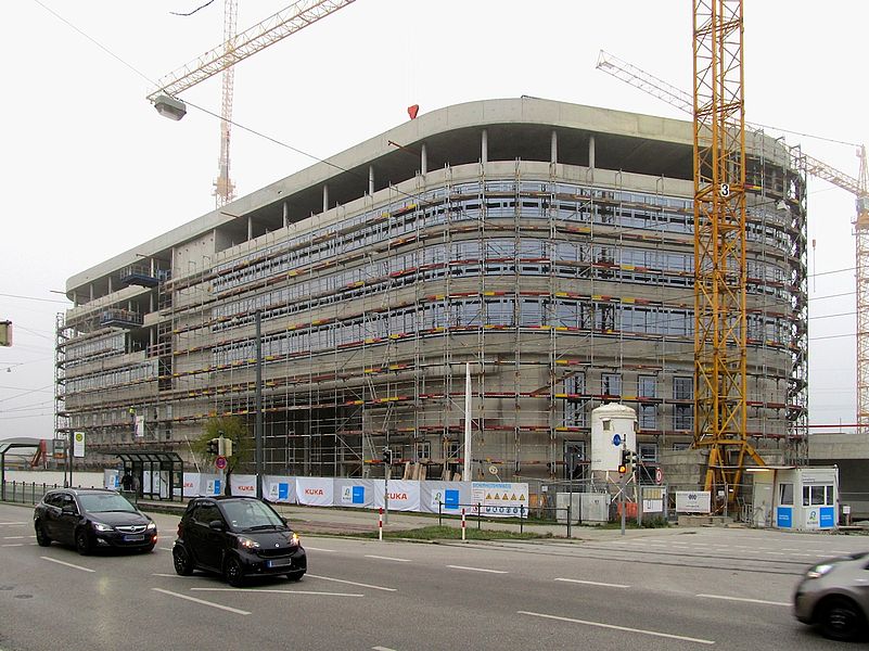 Neubau KUKA Technologie­zentrum